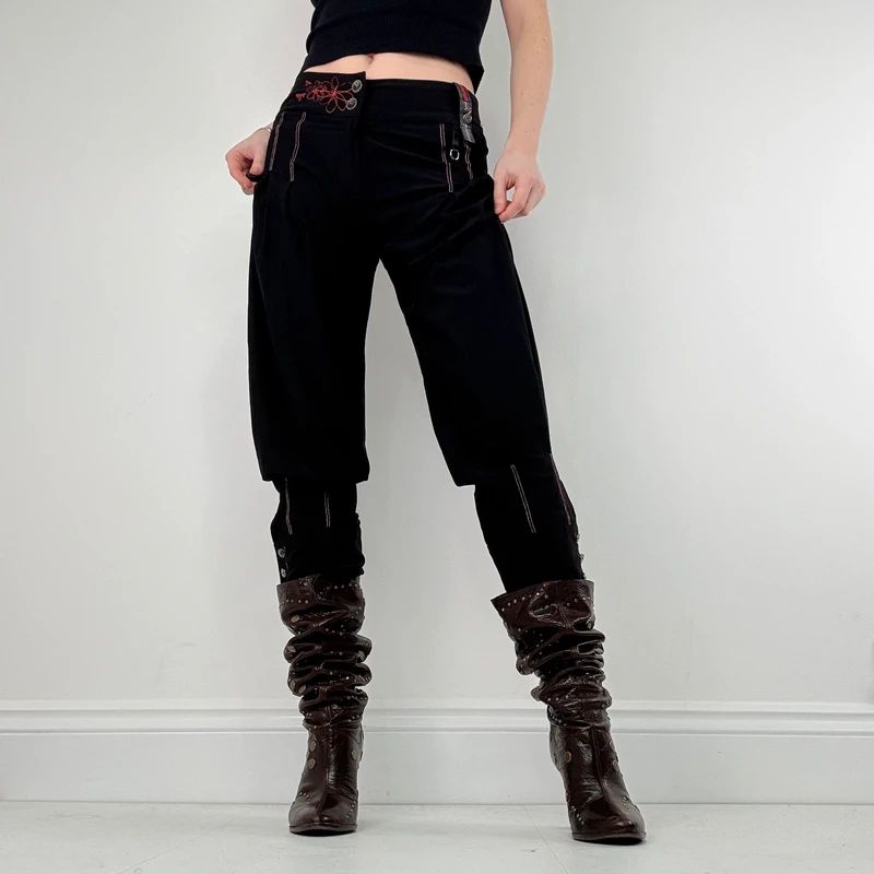 Black pleated puff cropped utility trousers