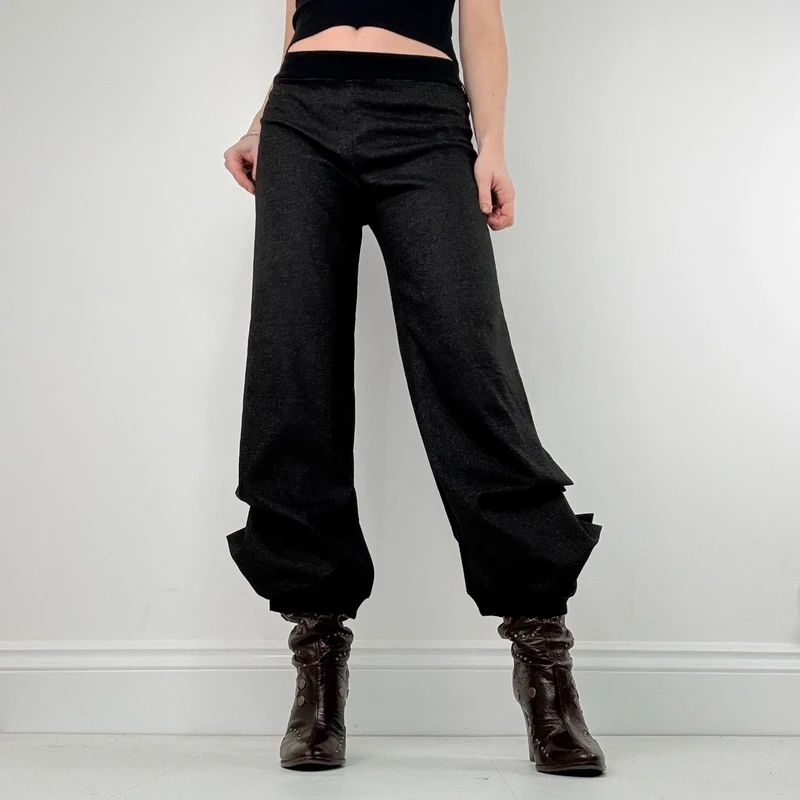 Grey Cop Copine structured pleated