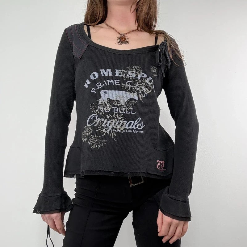 black long sleeve slouchy graphic t-shirt