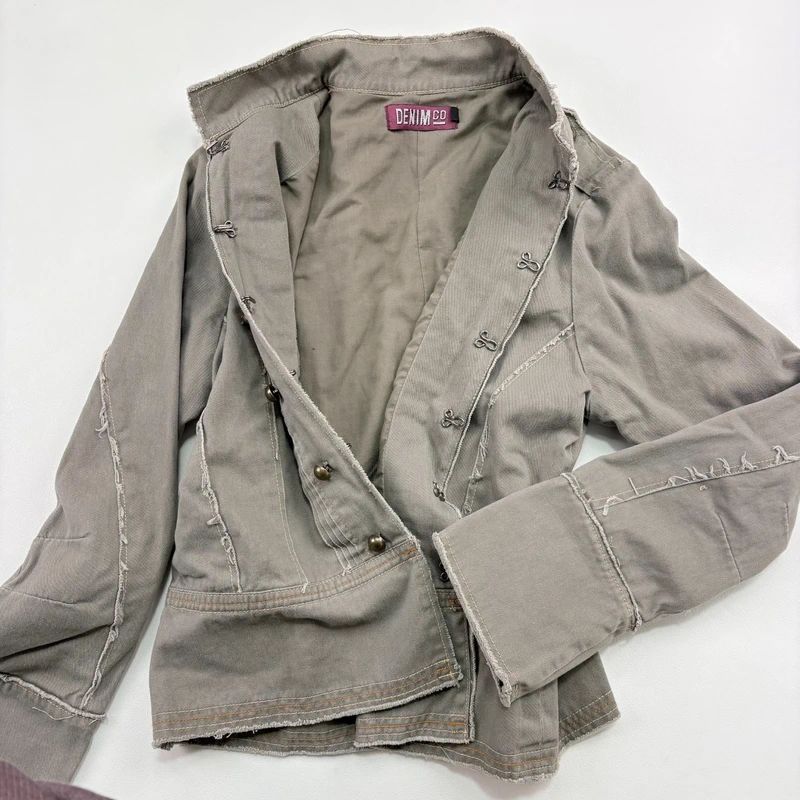 khaki military cotton utility jacket with hook and eyes