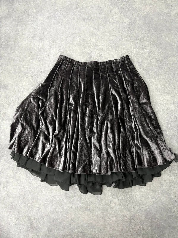 Grey pleated flared voluminous circle skirt