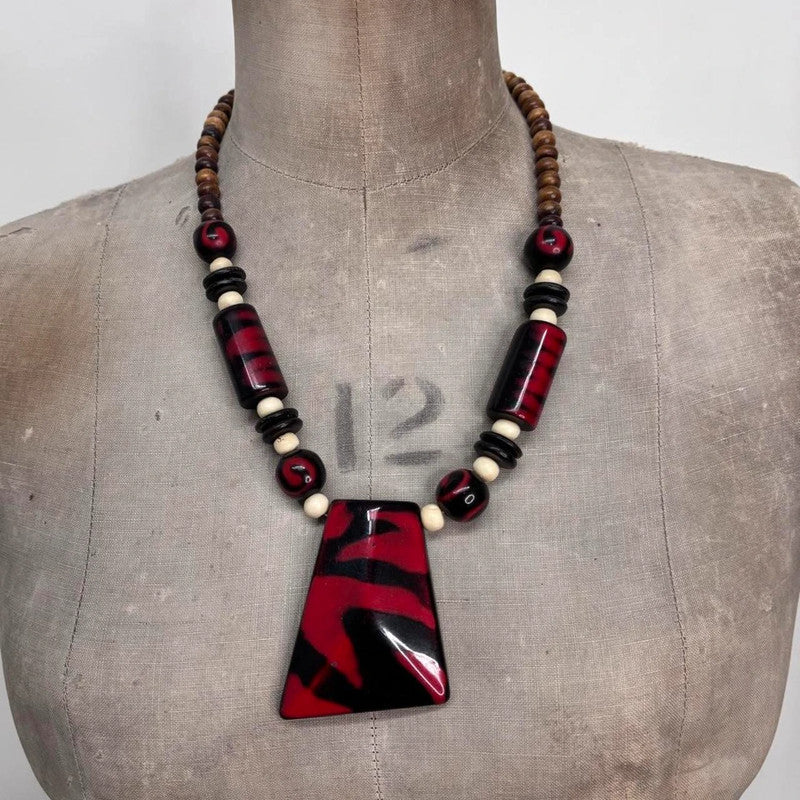 red beaded chunky necklace