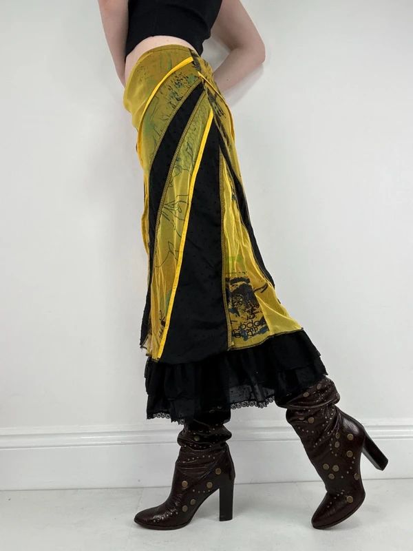 Patchwork graphic mesh layered long skirt