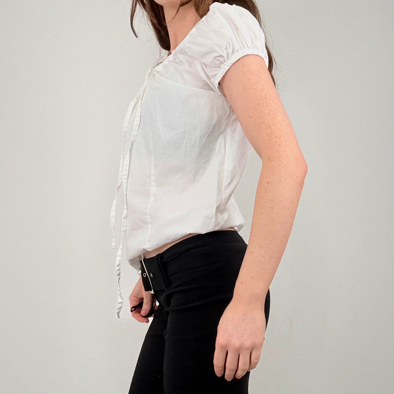 white cotton puff sleeve shirt
