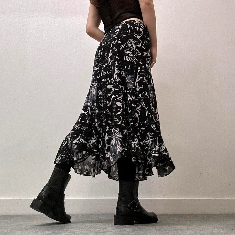 graphic printed mesh skirt
