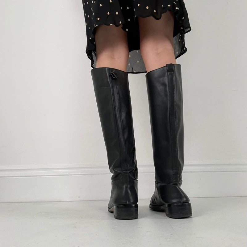Valentino Black leather riding boots
