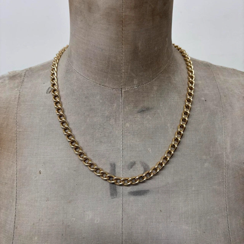 gold metal chain necklace