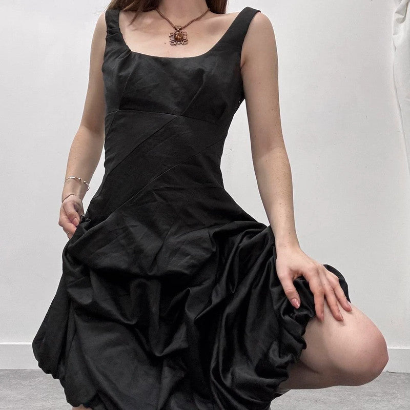 black puff balloon dress