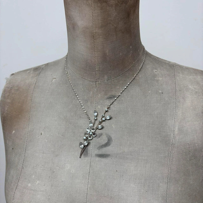 Regency fairy flower necklace