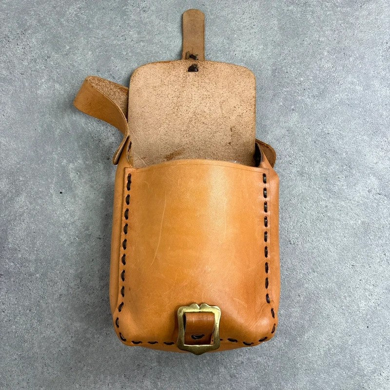 Tan cargo buckle western shoulder bag