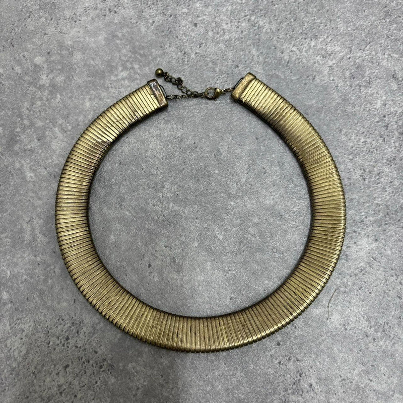 gold chunky collar necklace
