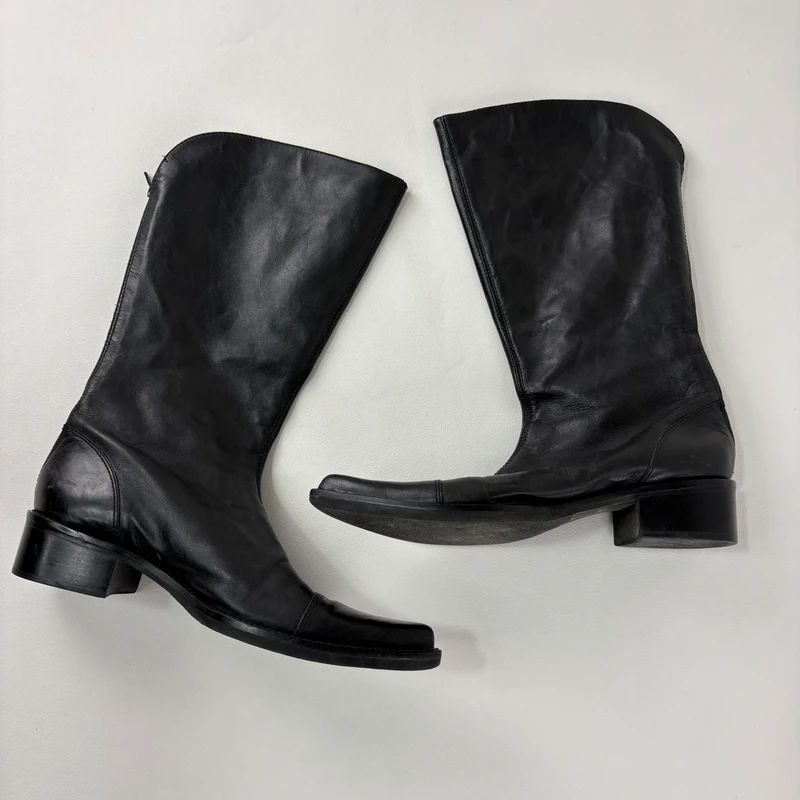 black leather pointed toe leather boots