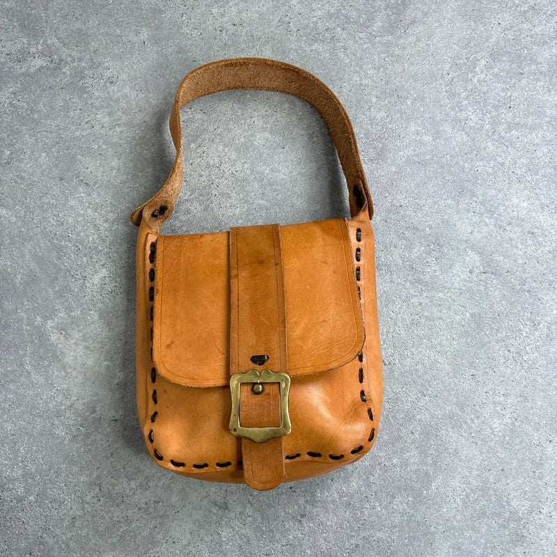Tan cargo buckle western shoulder bag
