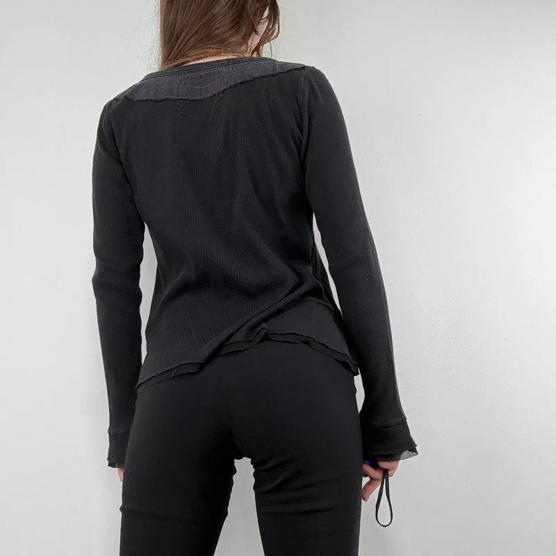 black long sleeve slouchy graphic t-shirt