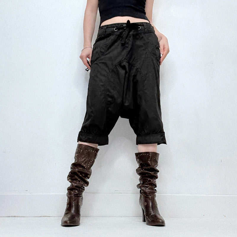 black cropped batwing capri pants