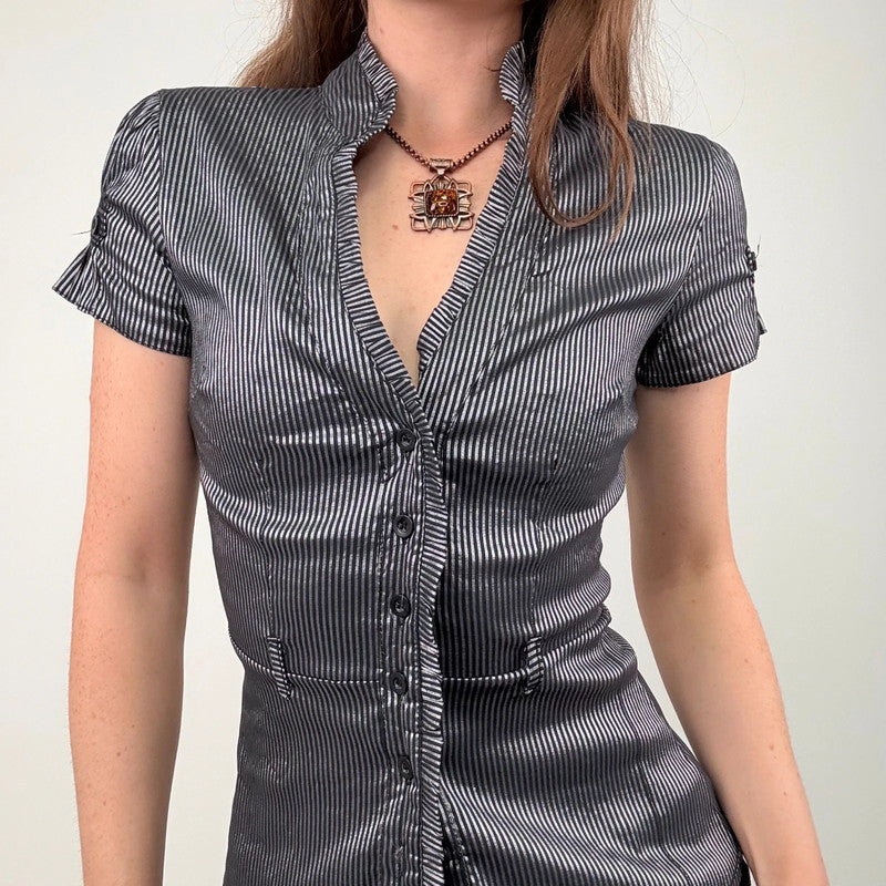 fitted pinstripe short sleeve shirt