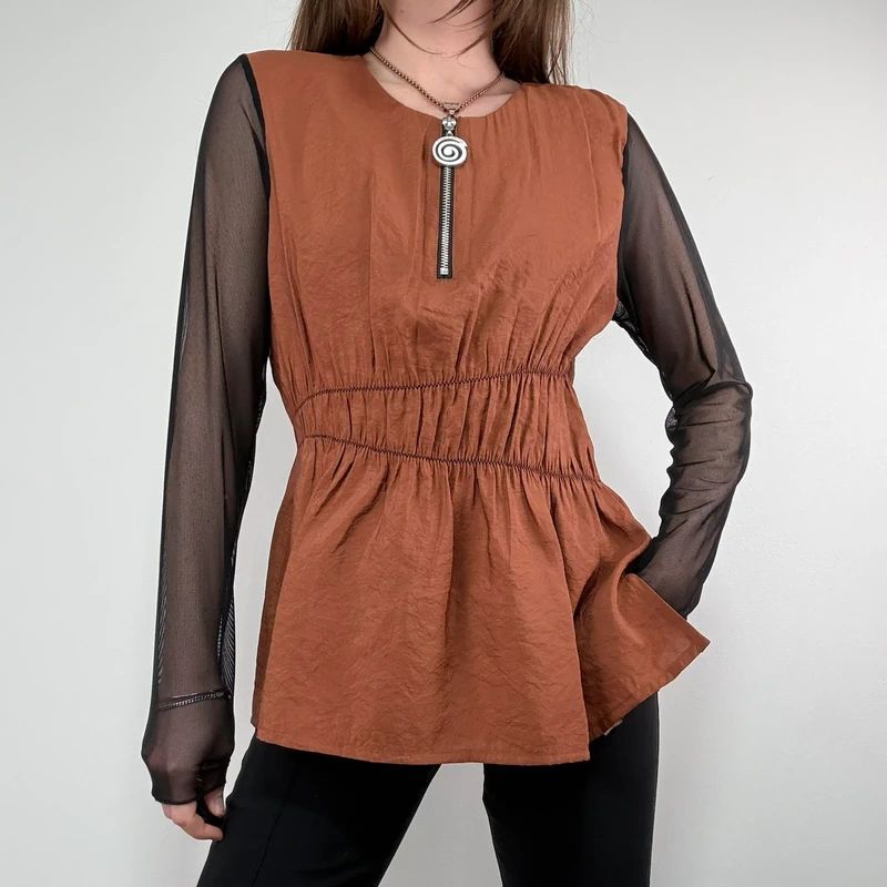 asymmetric flared Cop Copine shirt