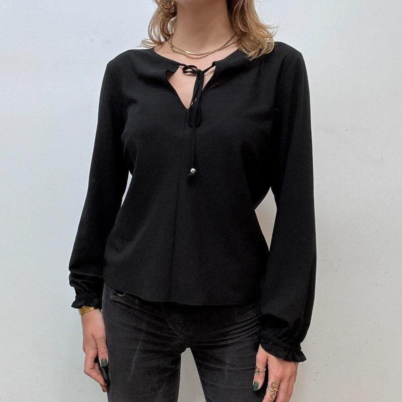 black puff balloon shirt